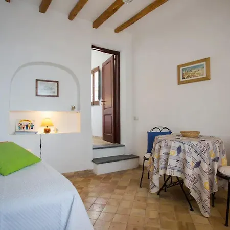 Appartamento Modern With Sea View In