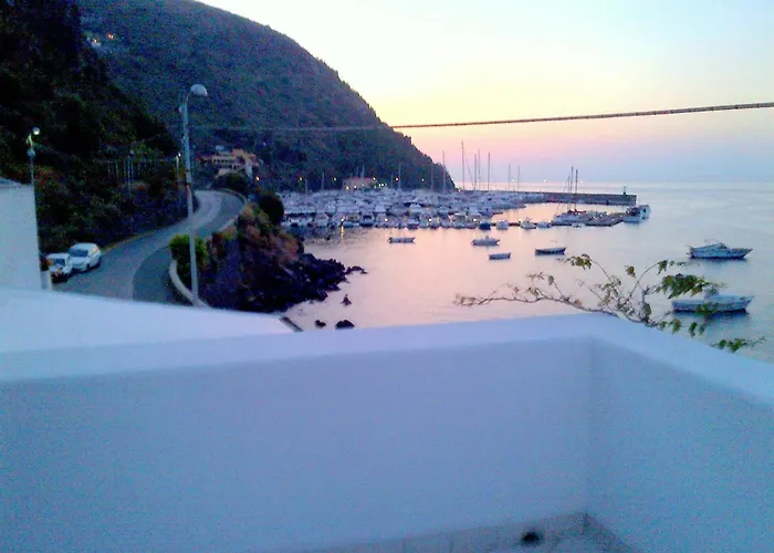 Modern With Sea View In Città di Lipari