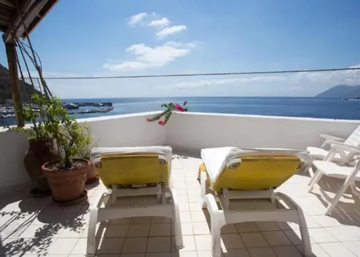 Appartamento Modern With Sea View In *